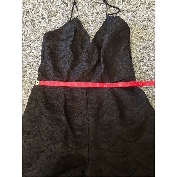 NWOT SAYLOR SARA JUMPSUIT in BLACK - Picture 10 of 16